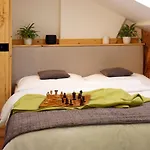 Apartment Kamienica Na Nowo Mragowo
