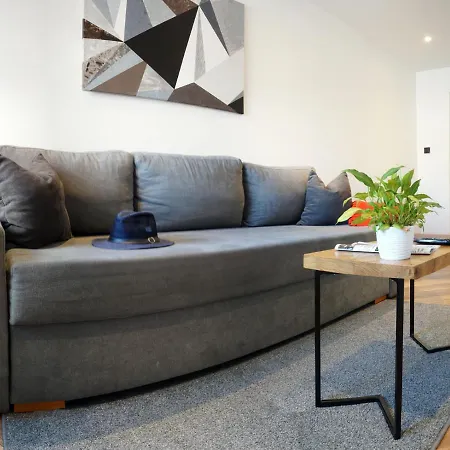 Kamienica Na Nowo * Mragowo